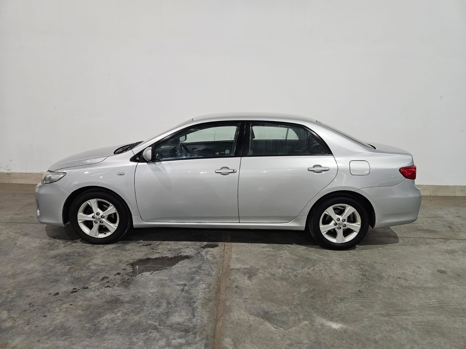 TOYOTA COROLLA XEI 1.8 M/T