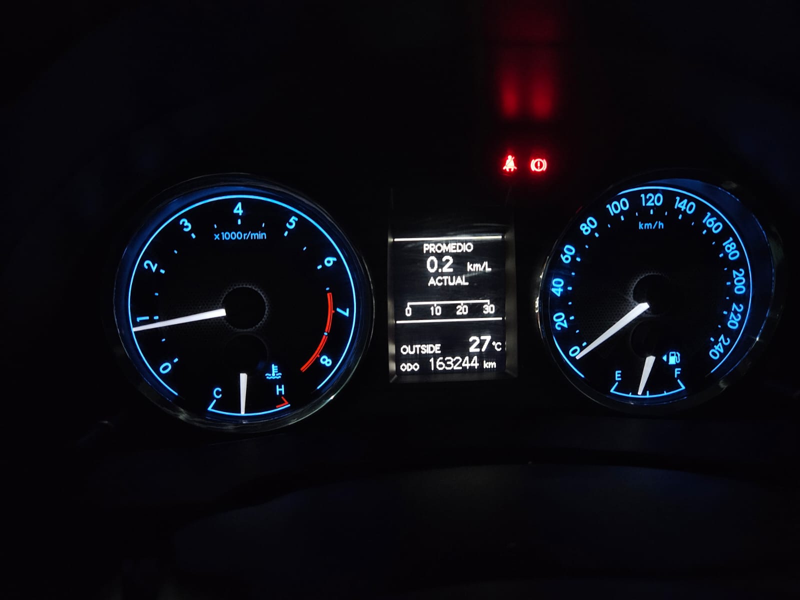 TOYOTA COROLLA XEI 1.8 6M/T