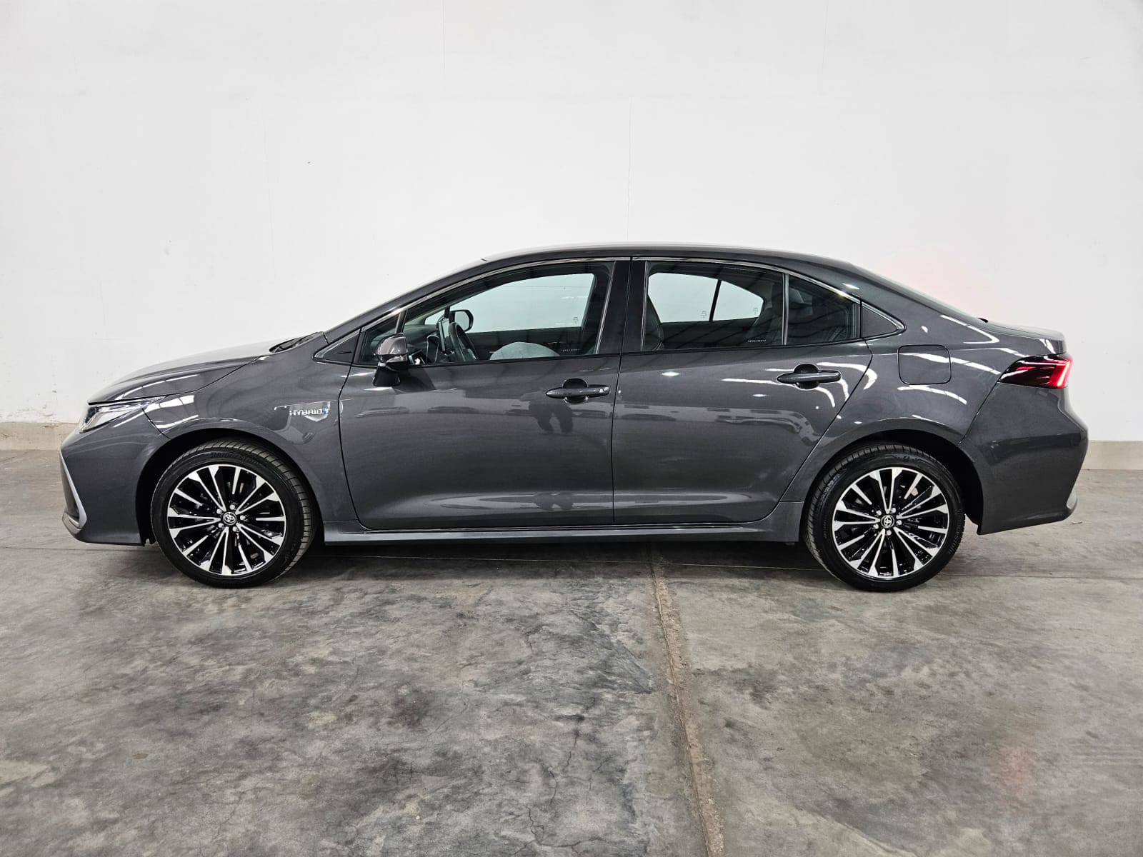 TOYOTA COROLLA SEG HEV 1.8 eCV