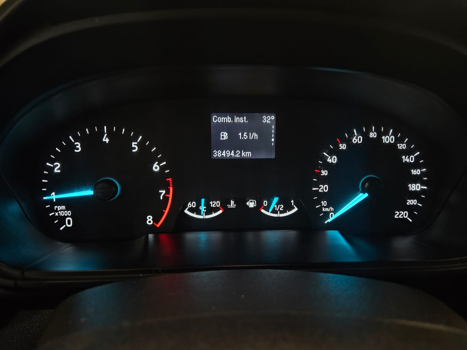FORD ECOSPORT TITANIUM 1.5L MT N
