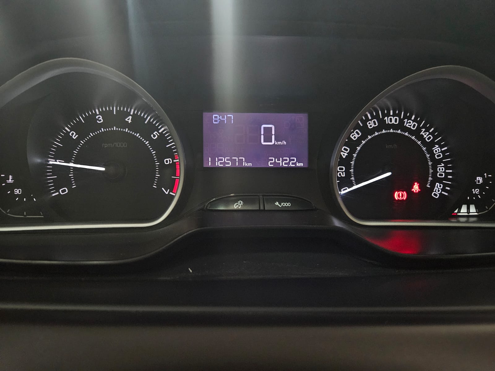 PEUGEOT 2008 FELINE 1.6N