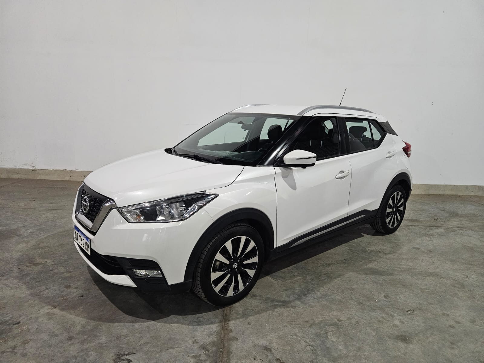 NISSAN KICKS EXCLUSIVE CVT