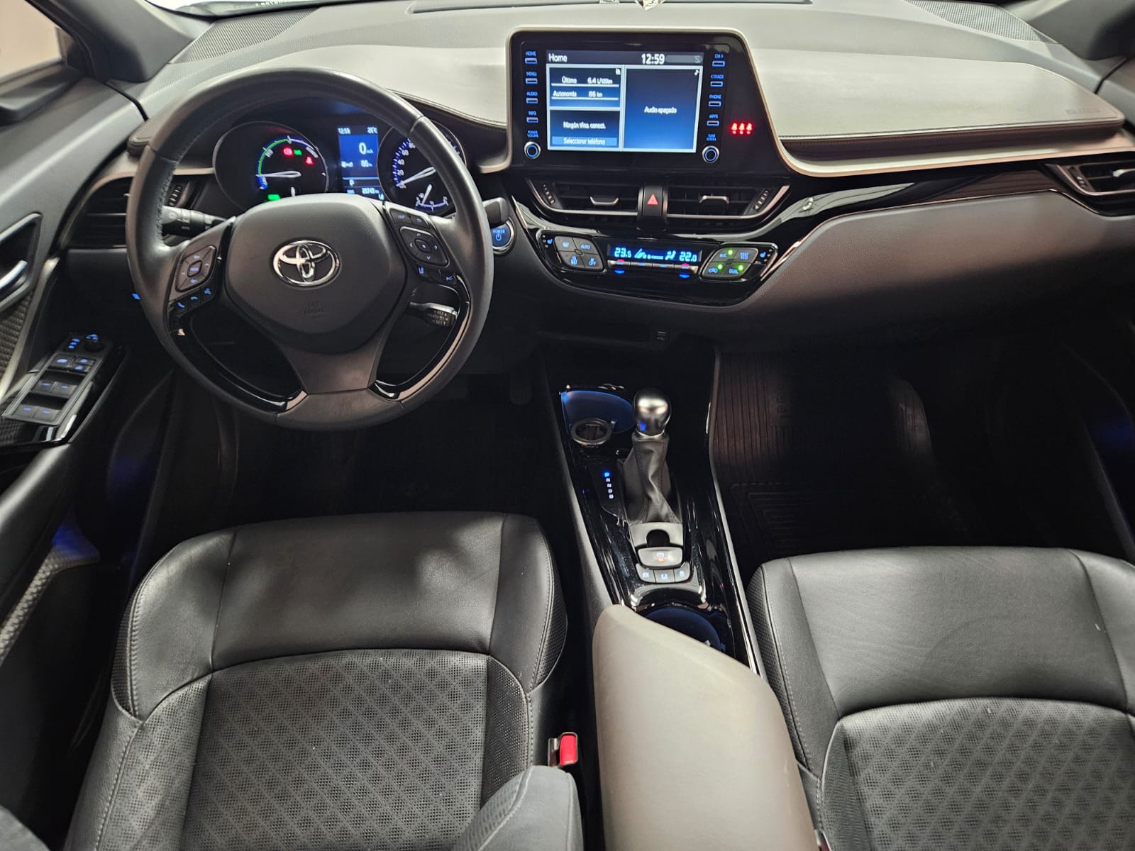 TOYOTA C-HR HV 1.8 ECVT