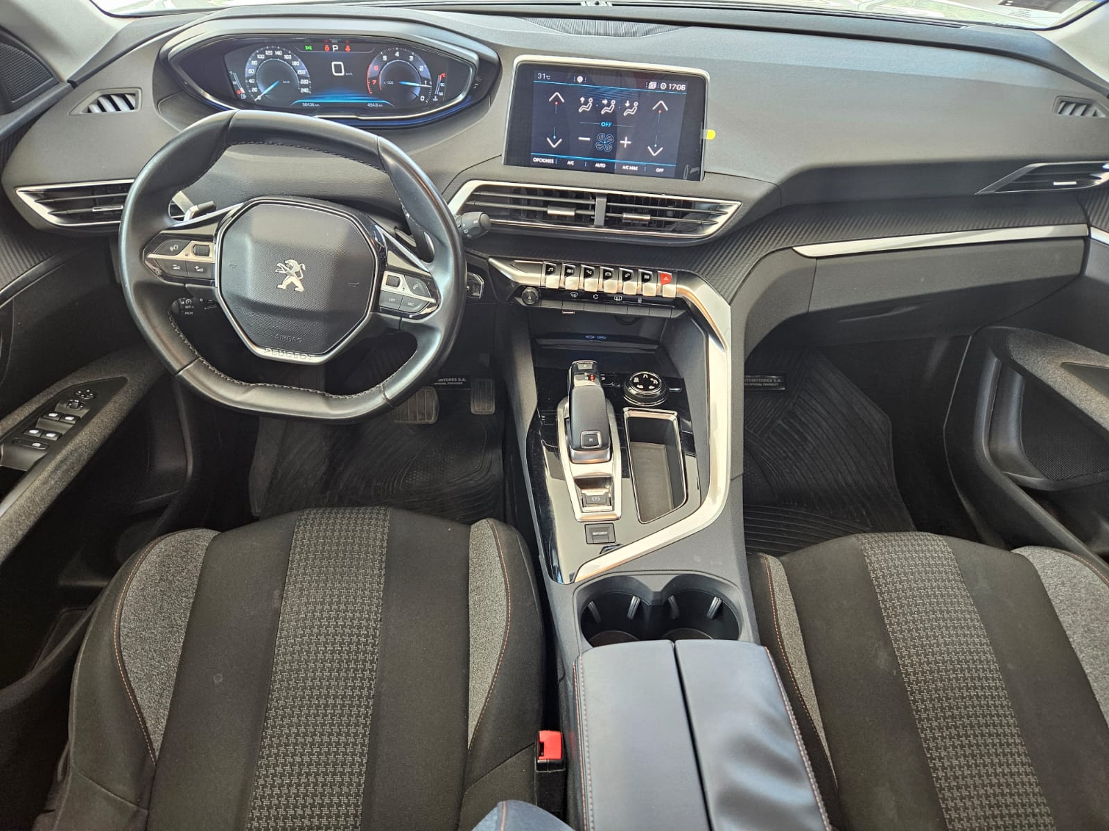 PEUGEOT 3008 ALLURE THP TIPTRONIC