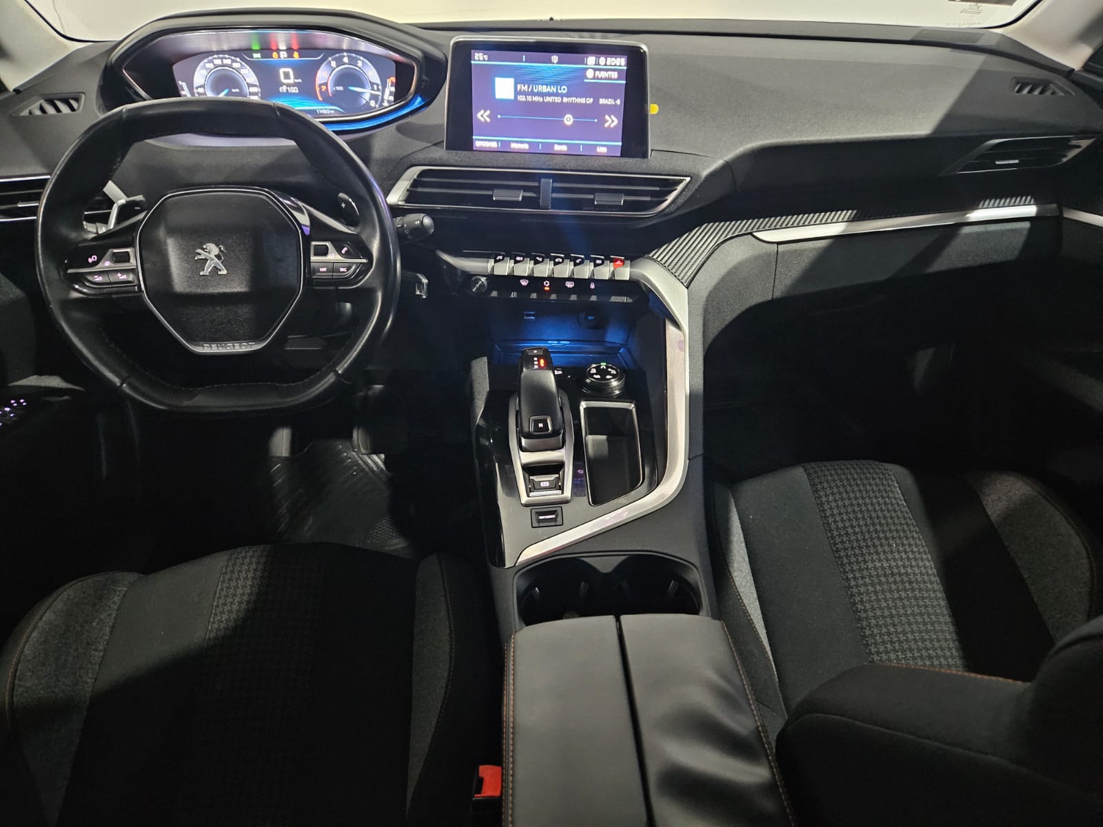 PEUGEOT 3008 ALLURE THP TIPTRONIC