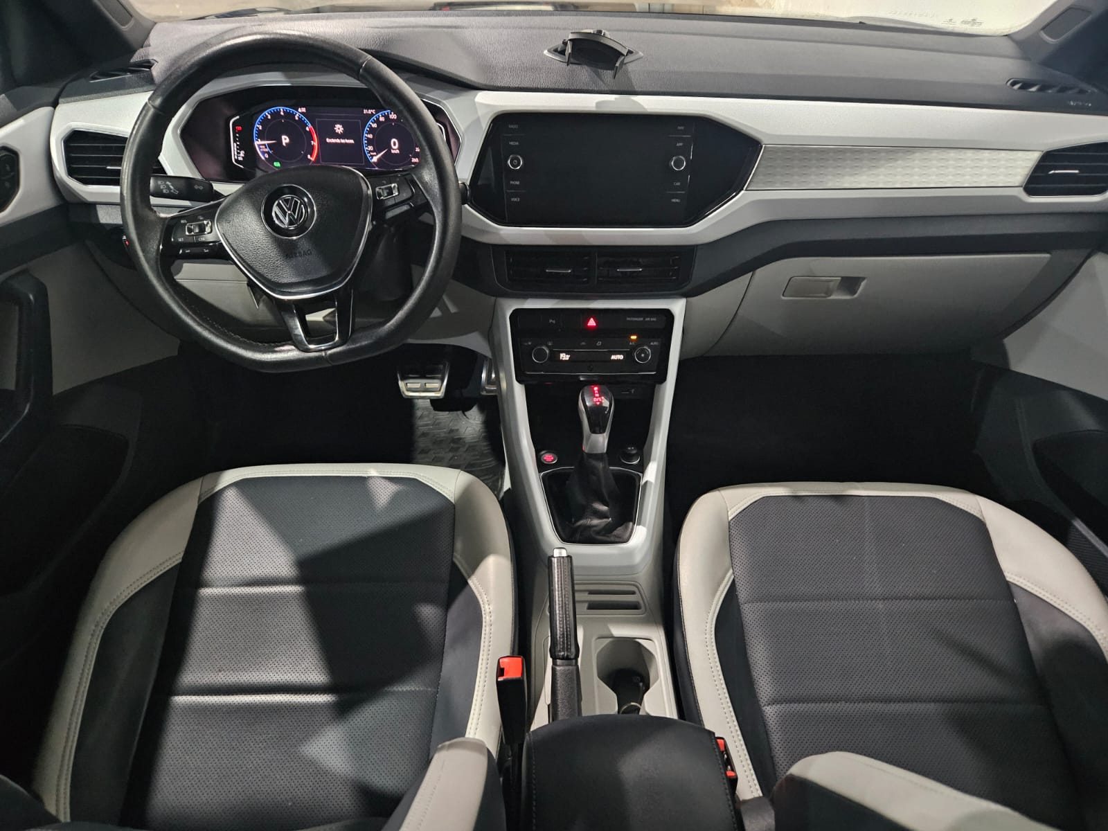 VOLKSWAGEN T-CROSS HIGHLINE 1.6 AT