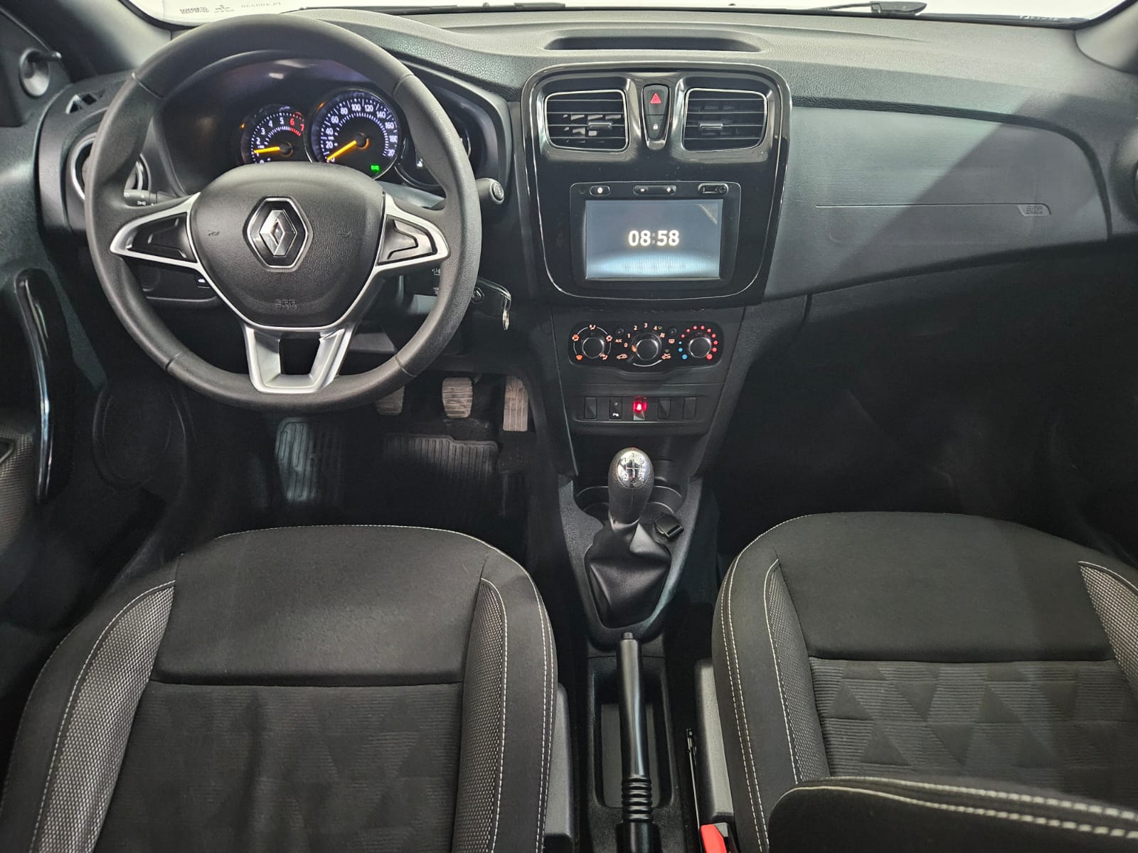 RENAULT SANDERO ZEN 1.6
