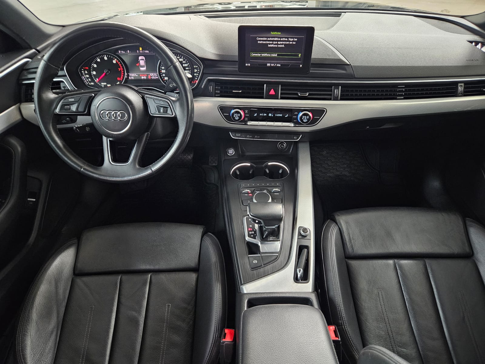 AUDI A4 2.0T FSI
