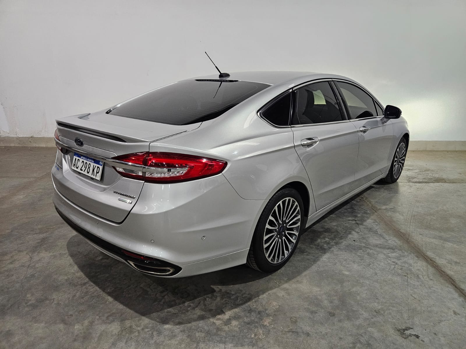 FORD MONDEO TITANIUM ECOBOOST 2.0L AT